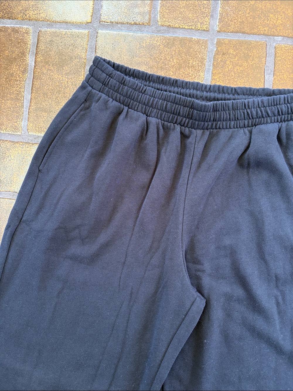 NWT Old Navy Black So Comfy High Waisted Wide Leg Sweatpants - Picture 5 of 13